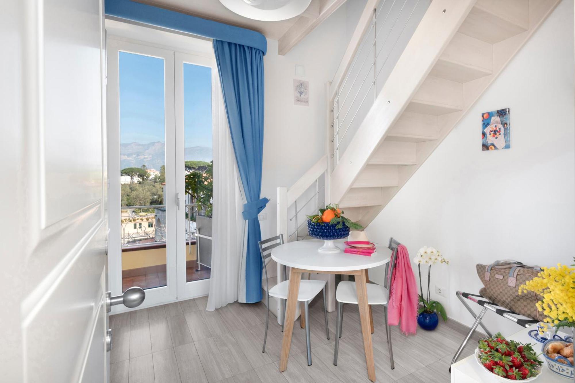 Al Centro Suites Sorrento Eksteriør bilde